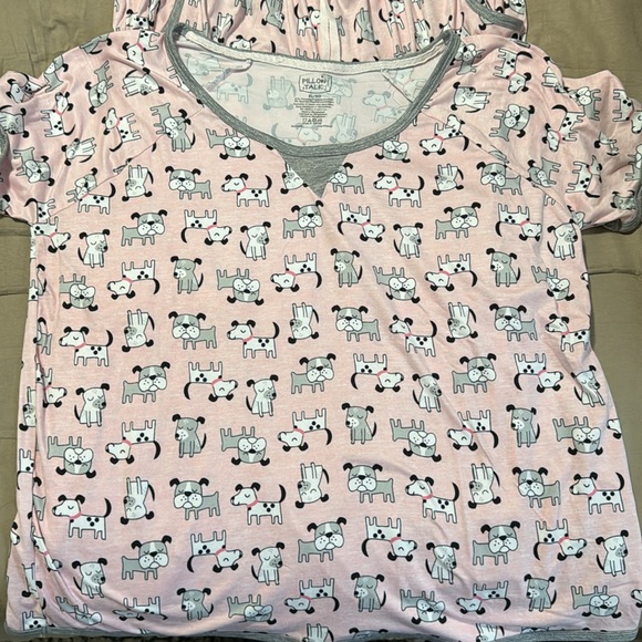 Pillow Talk PJ Set - Picture 2 of 6